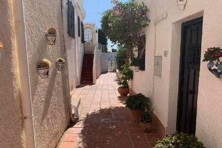 Casa Kaluel Adosado Blanco Vila Nerja Exterior foto